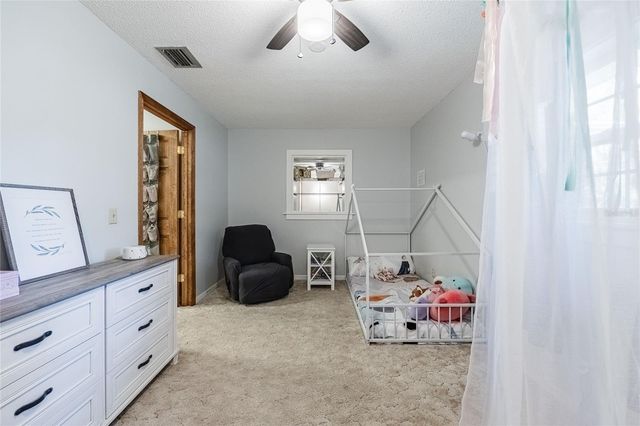 5905 WHISPERING PINES ROAD, Lakeland, FL 33811