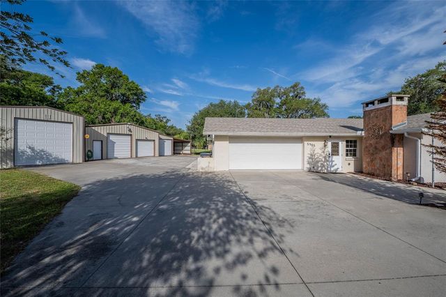 5905 WHISPERING PINES ROAD, Lakeland, FL 33811