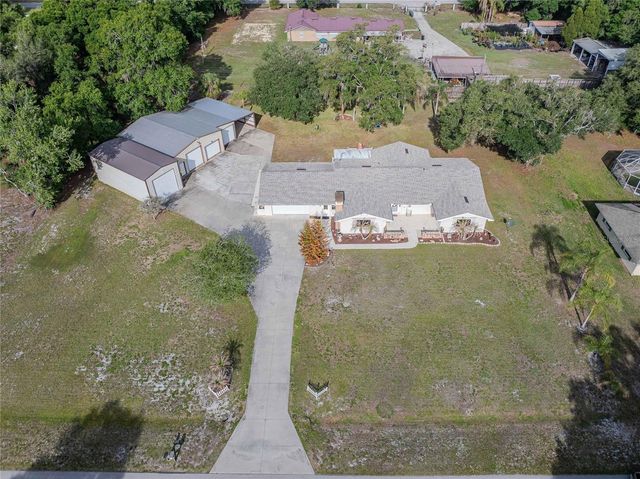 5905 WHISPERING PINES ROAD, Lakeland, FL 33811