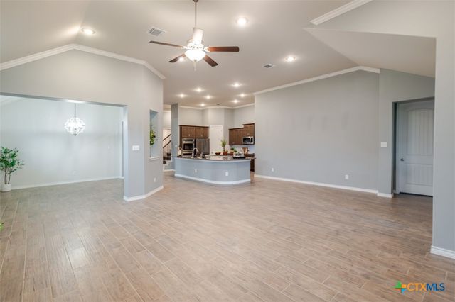 8302 Elander Drive, Killeen, TX 76542