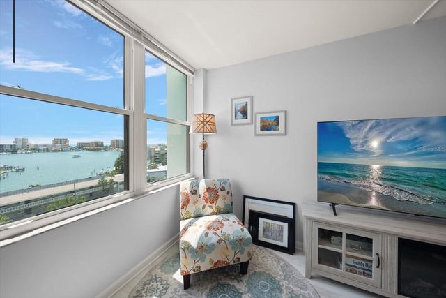 400 ISLAND WAY 904, Clearwater Beach, FL 33767