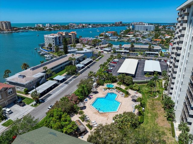 400 ISLAND WAY 904, Clearwater Beach, FL 33767