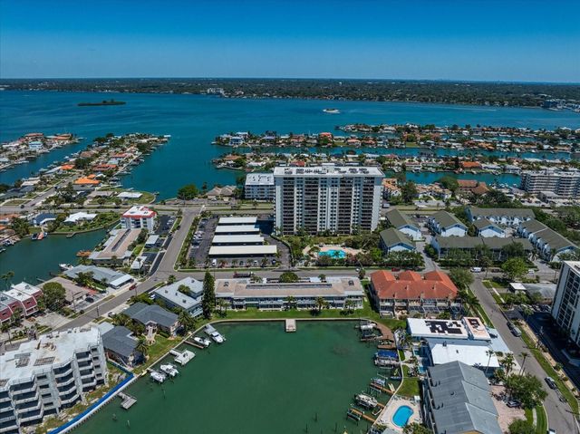 400 ISLAND WAY 904, Clearwater Beach, FL 33767