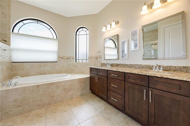 2509 Surfside BLVD, Cape Coral, FL 33914