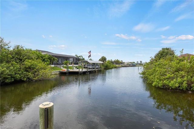 2509 Surfside BLVD, Cape Coral, FL 33914