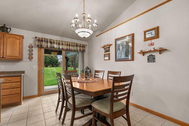 W6423 BOONESBOROUGH DRIVE, Greenville, WI 54942