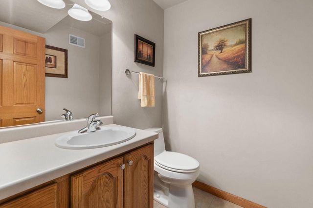 W6423 BOONESBOROUGH DRIVE, Greenville, WI 54942