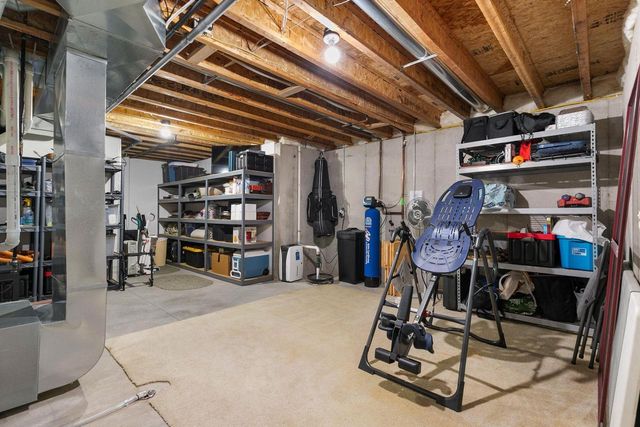 W6423 BOONESBOROUGH DRIVE, Greenville, WI 54942