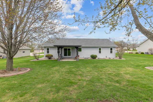 W6423 BOONESBOROUGH DRIVE, Greenville, WI 54942