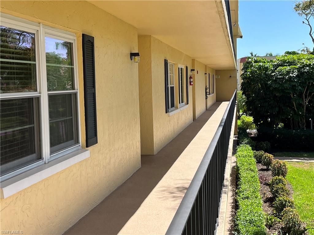 1085 Forest Lakes DR 8202, NAPLES, FL 34105 — photo 2