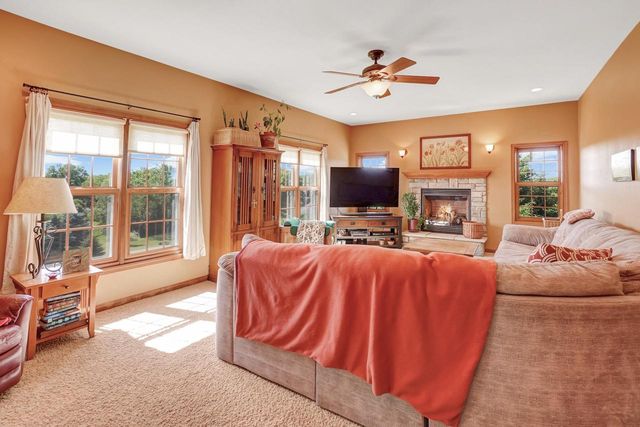 N5181 Union Hill ROAD, Oconomowoc, WI 53066