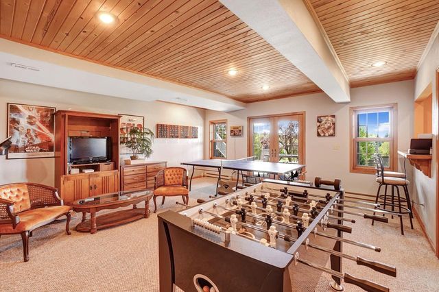 N5181 Union Hill ROAD, Oconomowoc, WI 53066