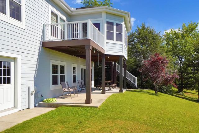 N5181 Union Hill ROAD, Oconomowoc, WI 53066
