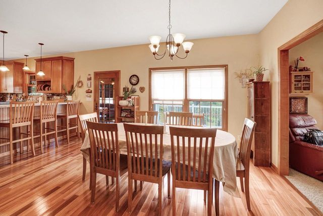 N5181 Union Hill ROAD, Oconomowoc, WI 53066