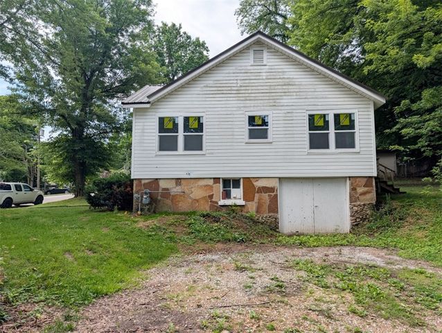 714 N Cherry, Harrison, AR 72601