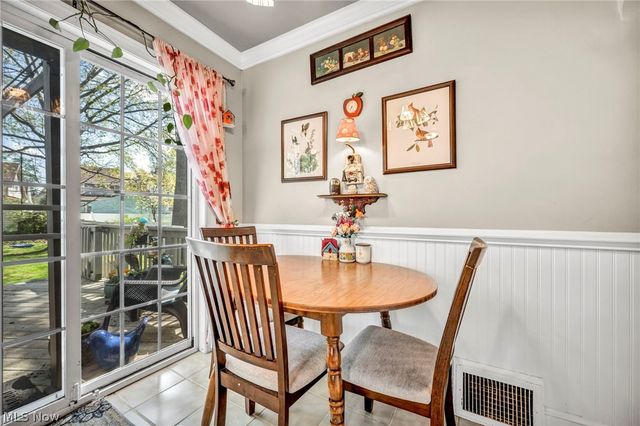 312 Linwood Street, Cuyahoga Falls, OH 44221