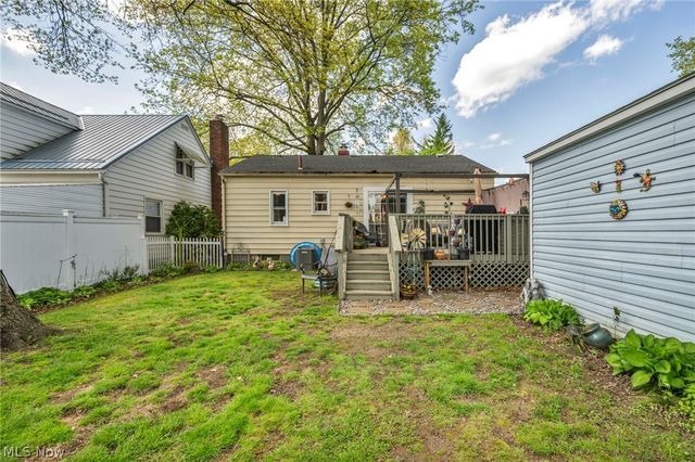 312 Linwood Street, Cuyahoga Falls, OH 44221