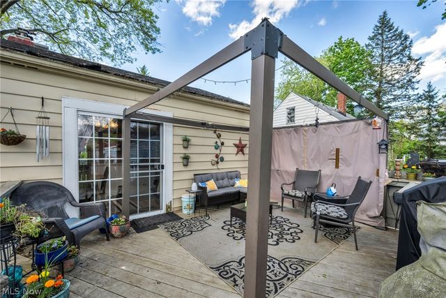 312 Linwood Street, Cuyahoga Falls, OH 44221