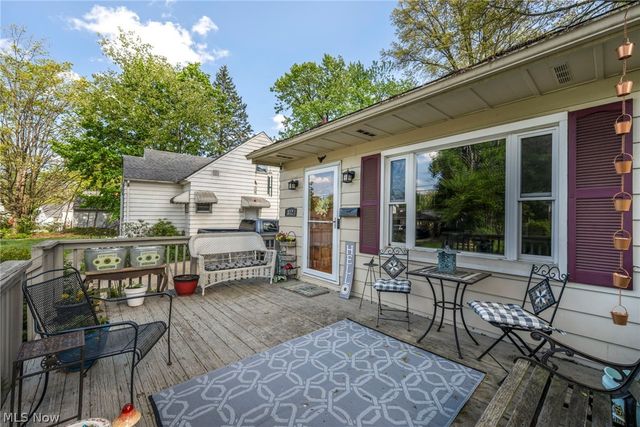 312 Linwood Street, Cuyahoga Falls, OH 44221