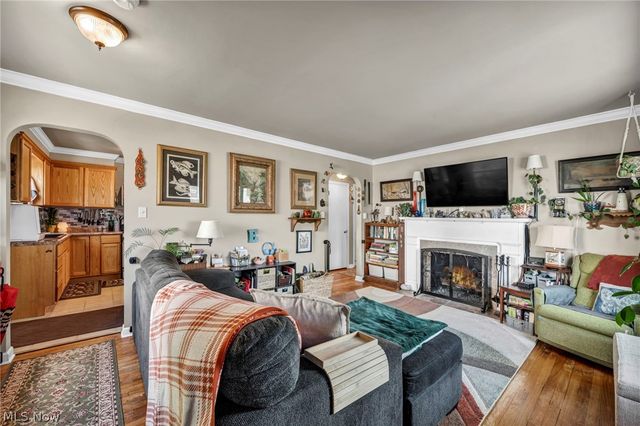 312 Linwood Street, Cuyahoga Falls, OH 44221
