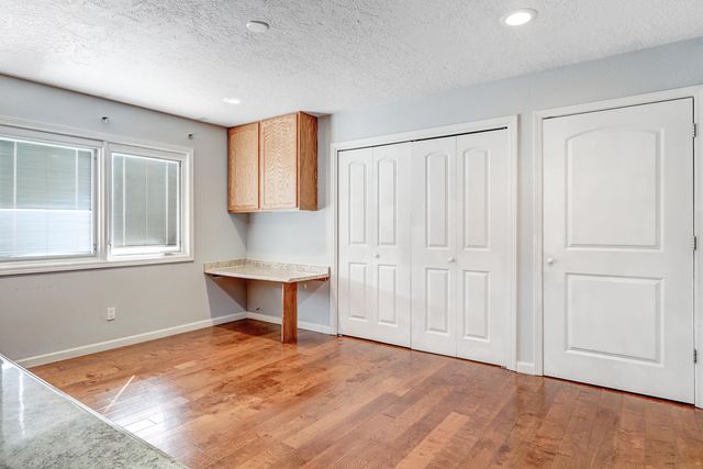 1301 Rio Rancho Drive SE B, Rio Rancho, NM 87124