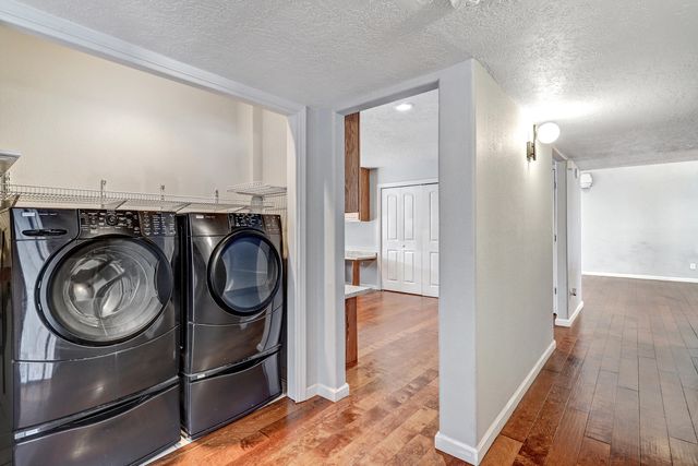 1301 Rio Rancho Drive SE B, Rio Rancho, NM 87124