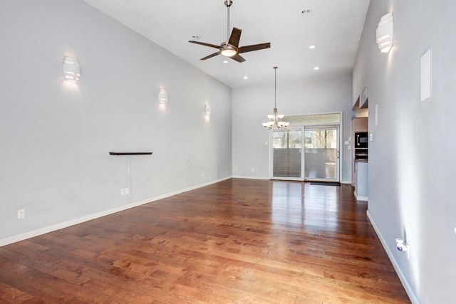 1301 Rio Rancho Drive SE B, Rio Rancho, NM 87124