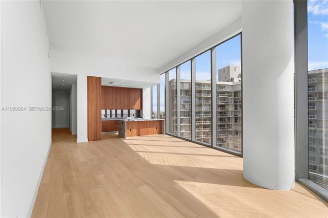 175 SE 25th Rd 1501, Miami, FL 33129