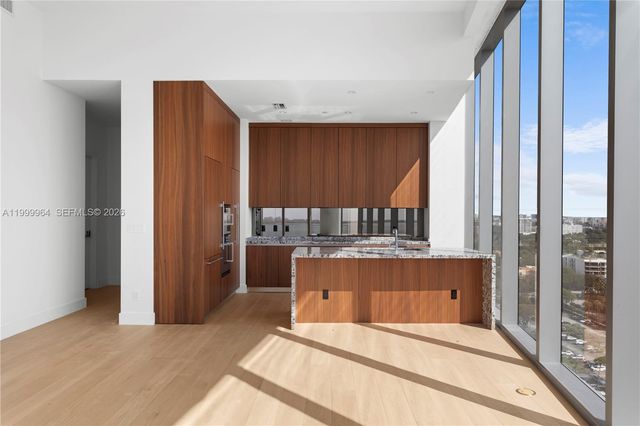 175 SE 25th Rd 1501, Miami, FL 33129