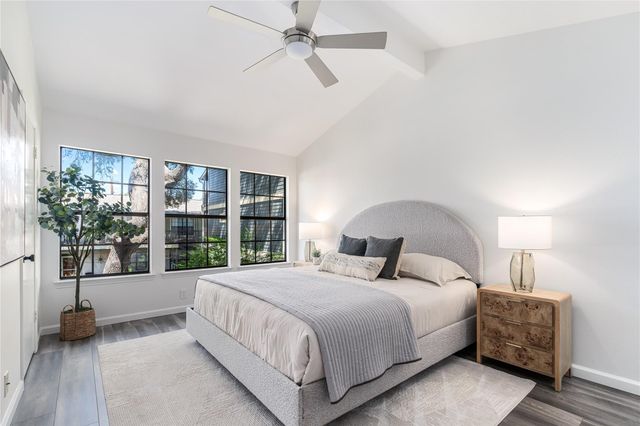 2215 Post RD 2084, Austin, TX 78704
