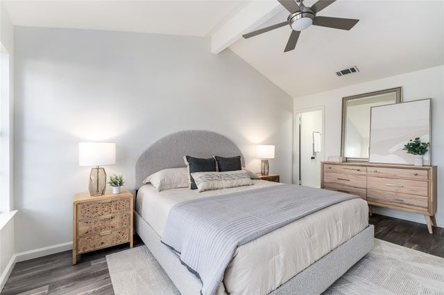 2215 Post RD 2084, Austin, TX 78704