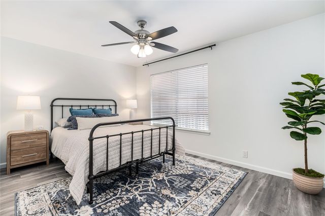 2215 Post RD 2084, Austin, TX 78704