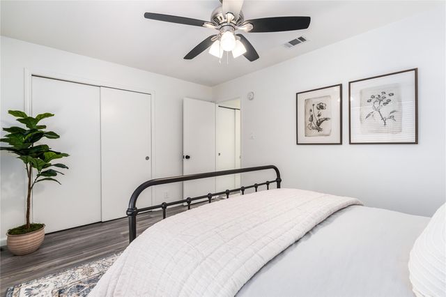 2215 Post RD 2084, Austin, TX 78704