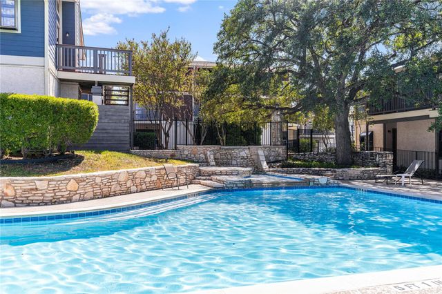 2215 Post RD 2084, Austin, TX 78704