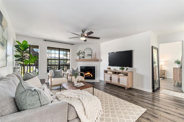 2215 Post RD 2084, Austin, TX 78704