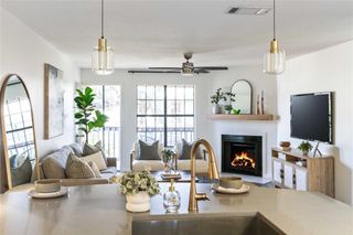 2215 Post RD 2084, Austin, TX 78704
