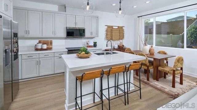 2103 Zima 2, Chula Vista, CA 91911