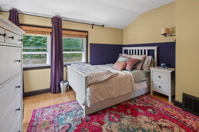 1826 E Fernwood AVENUE, Milwaukee, WI 53207