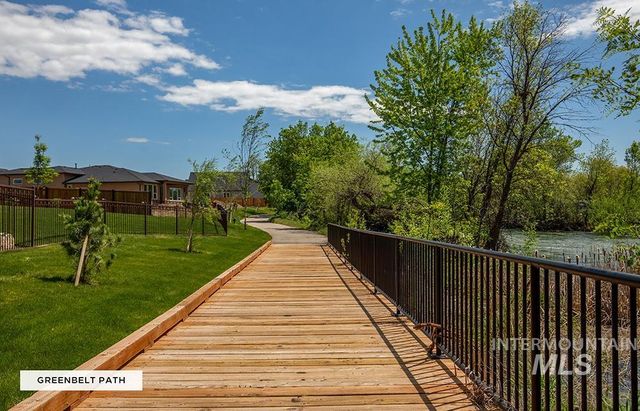 2141 E Thea Dr, Kuna, ID 83634