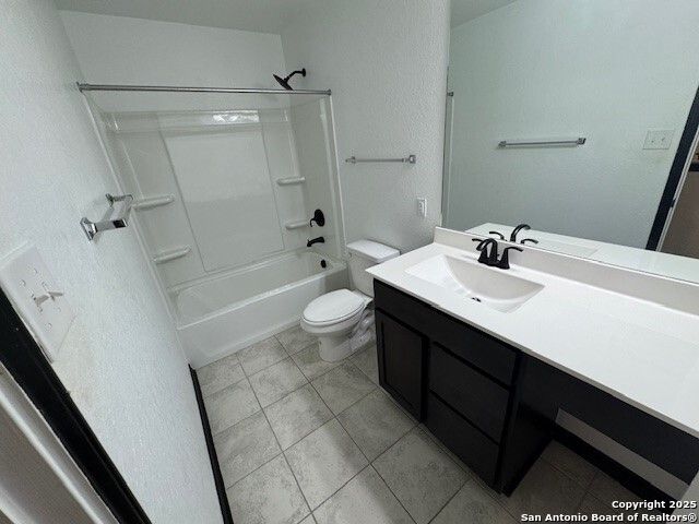 3231 OLD ALMONTE DR, San Antonio, TX 78224