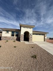 23988 W Carver Drive, Buckeye, AZ 85326