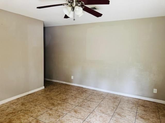 2112 Houston Street 2114, Orange, TX 77630