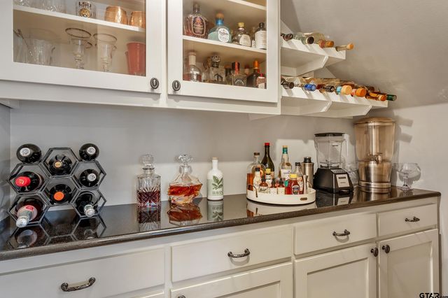 7752 Lamp Post Cove, Tyler, TX 75703