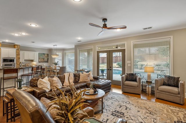 7752 Lamp Post Cove, Tyler, TX 75703