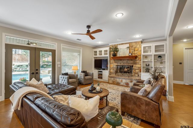 7752 Lamp Post Cove, Tyler, TX 75703