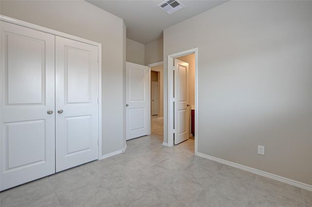 32037 Towering Birch Trail, Conroe, TX 77385