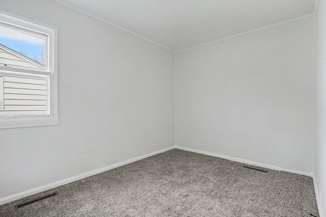 912 N Midland Avenue, Joliet, IL 60435