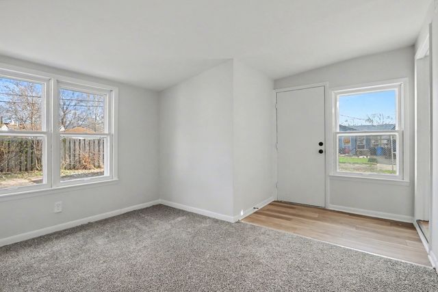 912 N Midland Avenue, Joliet, IL 60435