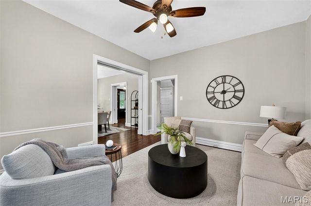 3671 Humphrey Street, St Louis, MO 63116