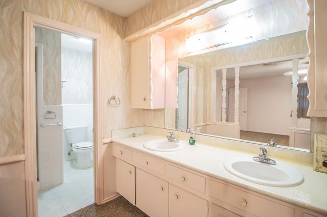 1803 E Buckley, Brownfield, TX 79316